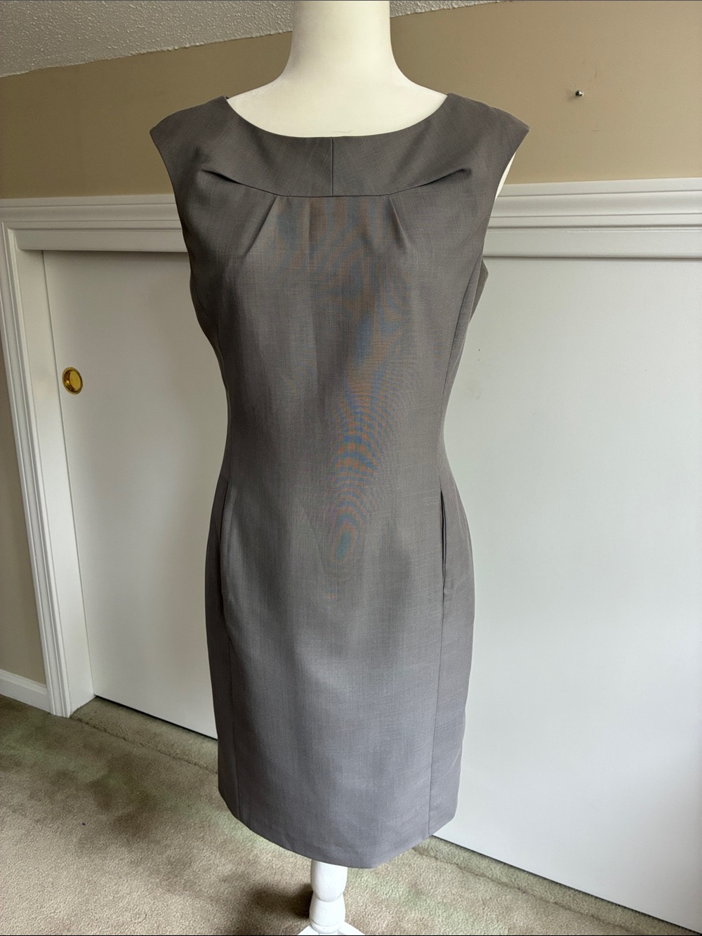 Calvin Klein Gray Cap-Sleeve Sheath Midi Dress
